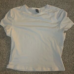 SHEIN White Short Sleeve Crop Top